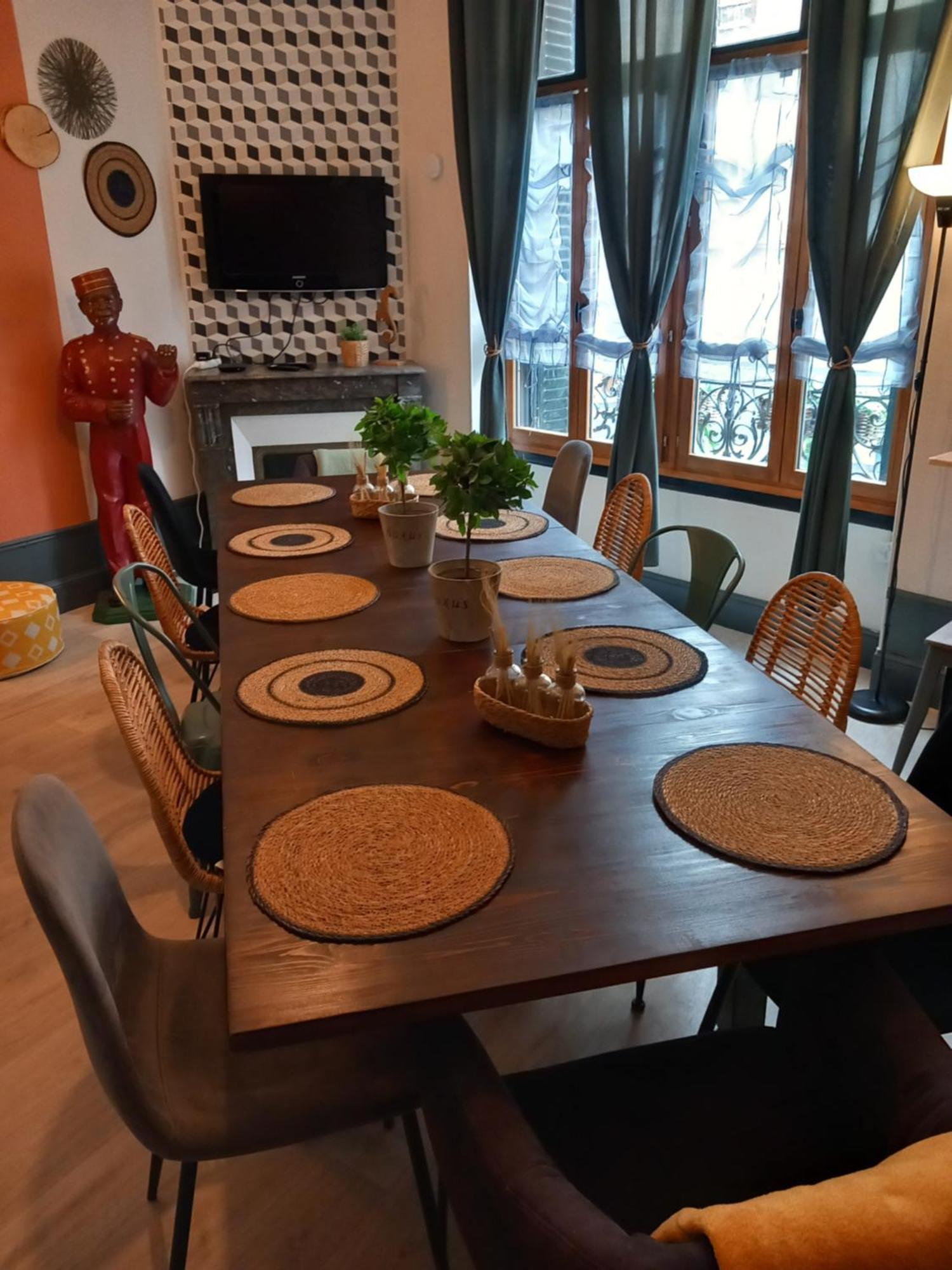 Les Loges Du Theatre Degustation Champagne Offerte Jacuzzi Sauna Jeux Velos Maison Prive 150M2 Historique 14Pers Max Emplacement Exceptionnel Et Chic, 200M De L'Avenue De Champagne, Gare, Musee, Jardins, Restaurations, Toutes Commodites Épernay Kültér fotó